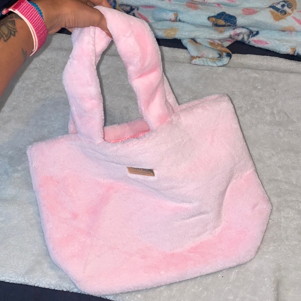 Good girl fuzzy bag